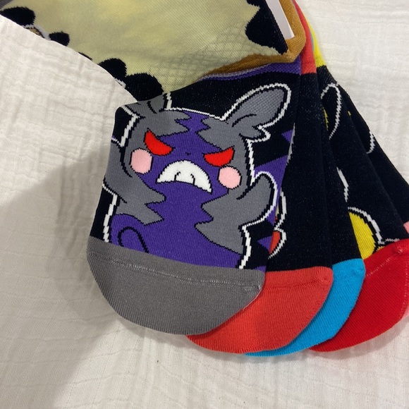 Pokémon No-Show Socks - Picture 3 of 9